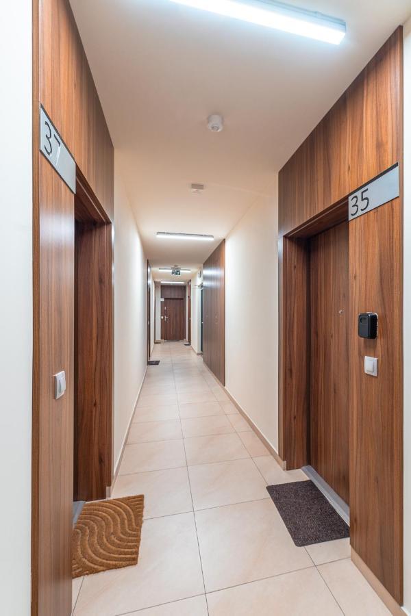 Wroclawska Comfort Apartment كراكوفيا المظهر الخارجي الصورة