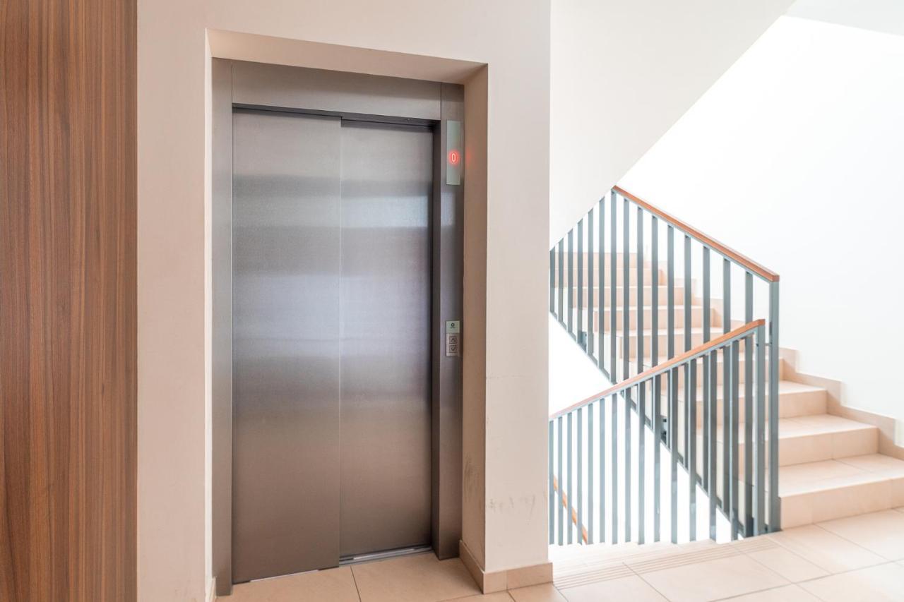Wroclawska Comfort Apartment كراكوفيا المظهر الخارجي الصورة