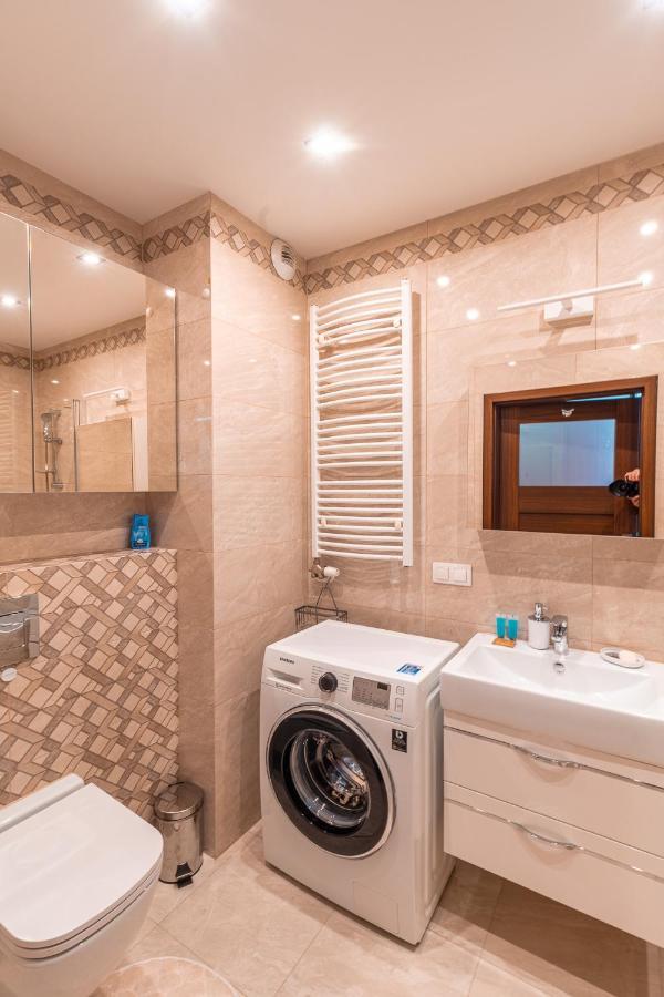 Wroclawska Comfort Apartment كراكوفيا المظهر الخارجي الصورة